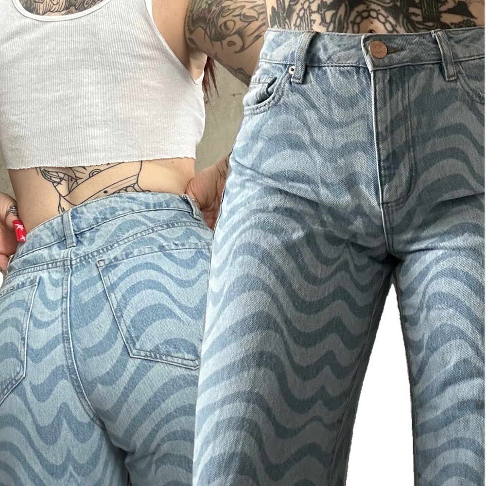 Garage hazy wide leg jeans, raw hem, size 26